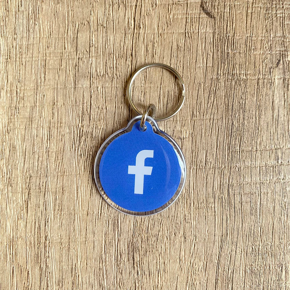 NFC Key Chains NFC Social Media Tap Business Key Card Instagram WhatsAPP Facebook Snapchat NFC Key Tag Keychains